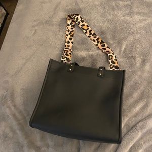Threaded Pear Campbell Tote bag